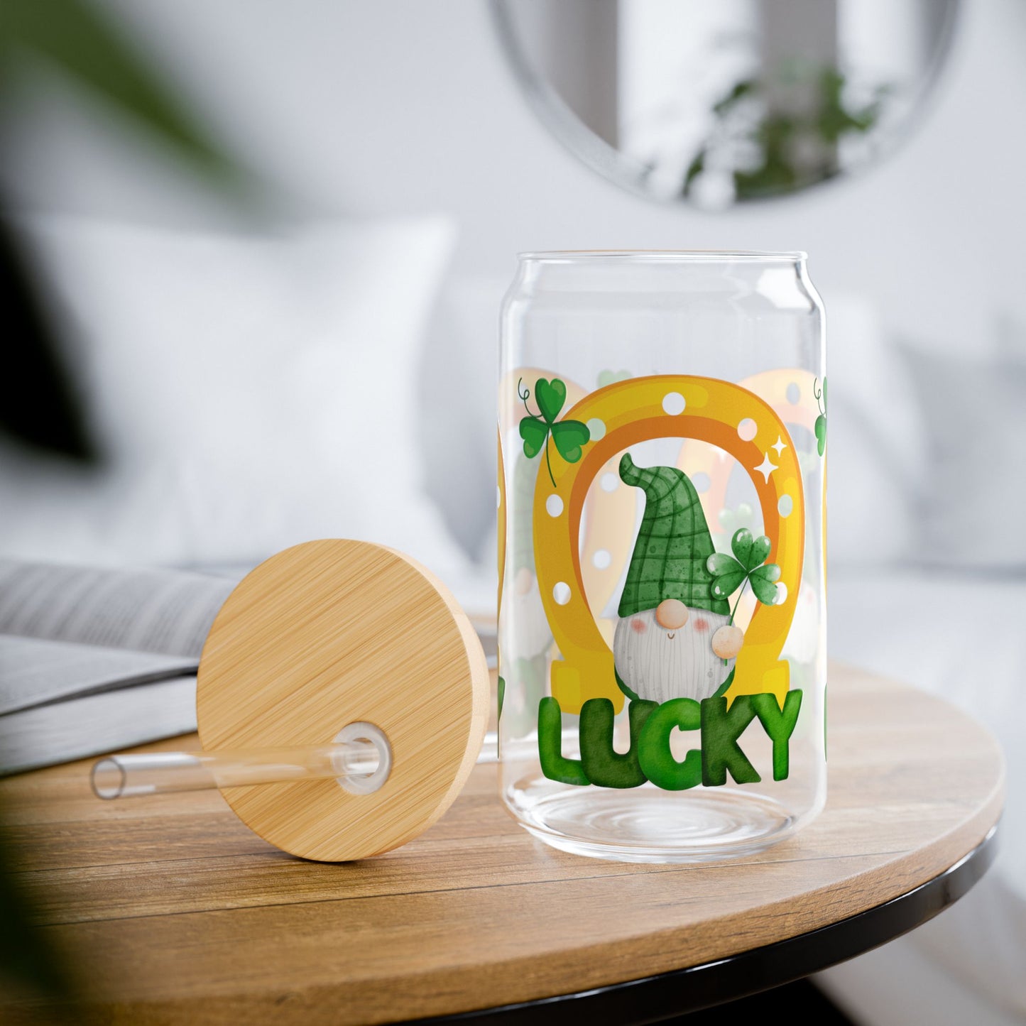 Lucky Gnome 16oz Sipper Glass