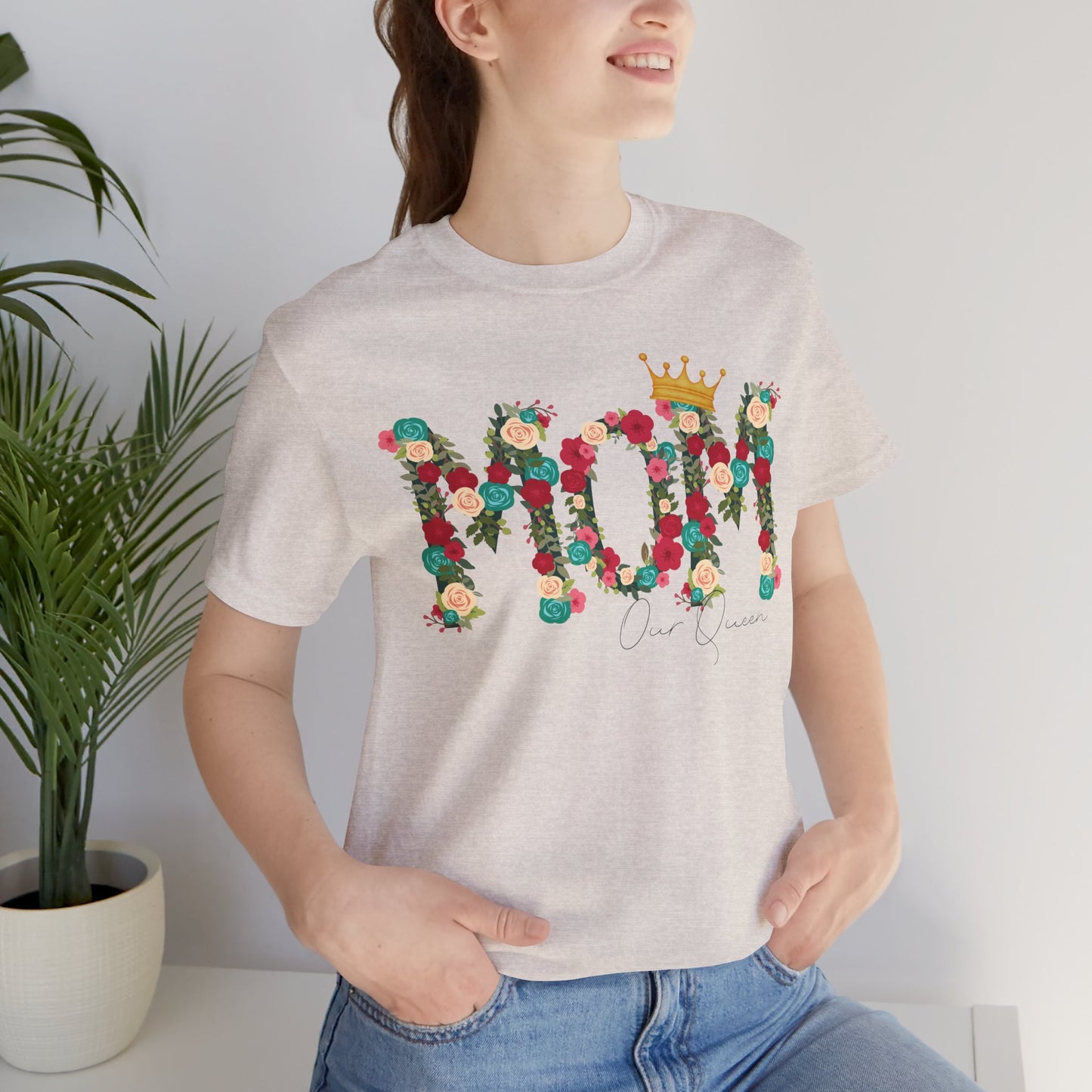 Floral Mom Queen T-Shirt - Mother's Day Gift