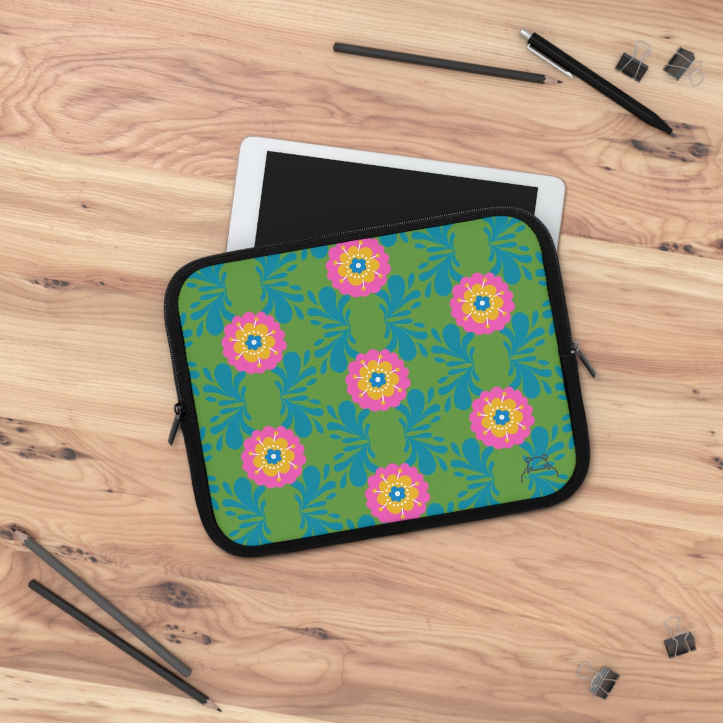 Vibrant Floral Laptop Sleeve, Colorful Tech Pouch, Flowers Design, Eco-Friendly Sleeve, Gift for Students, Stylish Computer Case, [...]
