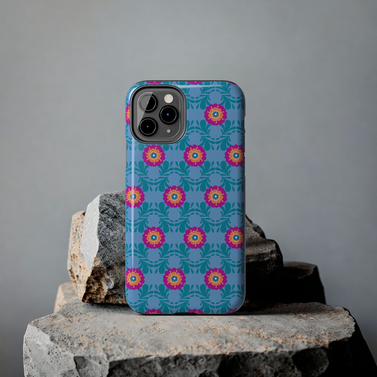 Floral Tough Phone Case - Durable, Stylish Protection for Your Smartphone